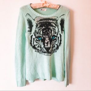 (4/$25) H&M Juniors Teal Animal Knit Sweater
